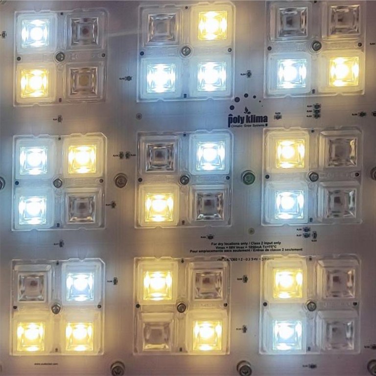 _Klimakammer_Technische-Ausstattung_Lampe01_1080x1080.jpg