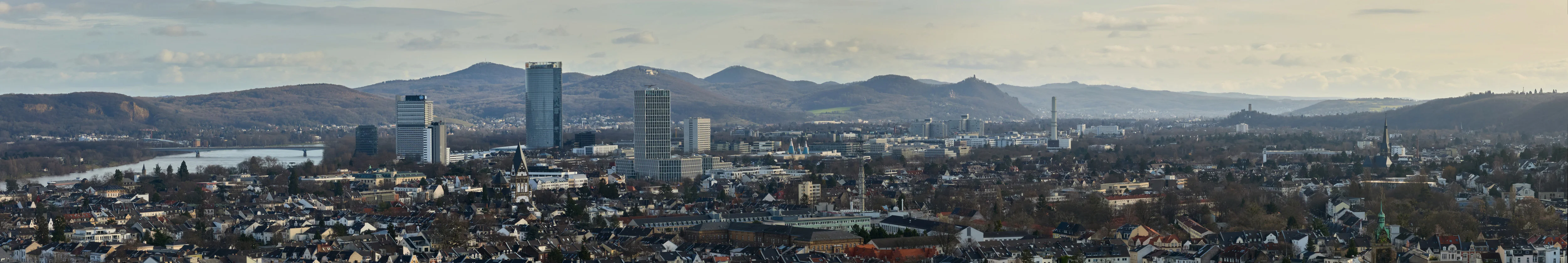 20231230_vl-unibonn_Bonn-Panorama.webp